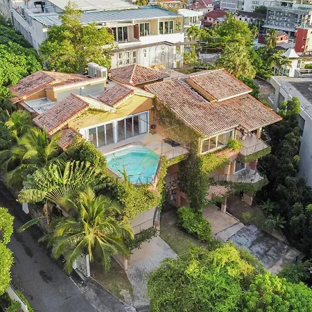 Teetara Villa Patong Номер фото